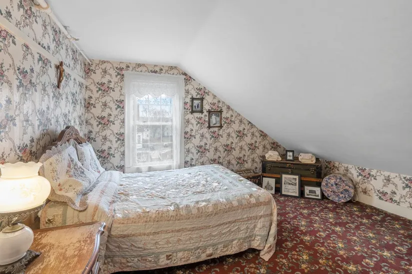 Bridget-Sullivan-Room Lizzie Borden House: Bridget Sullivan Room